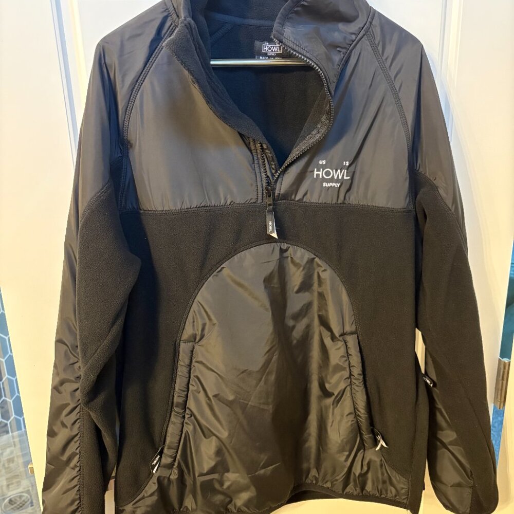 NWOT - Howl Supply Fleece Pullover - M